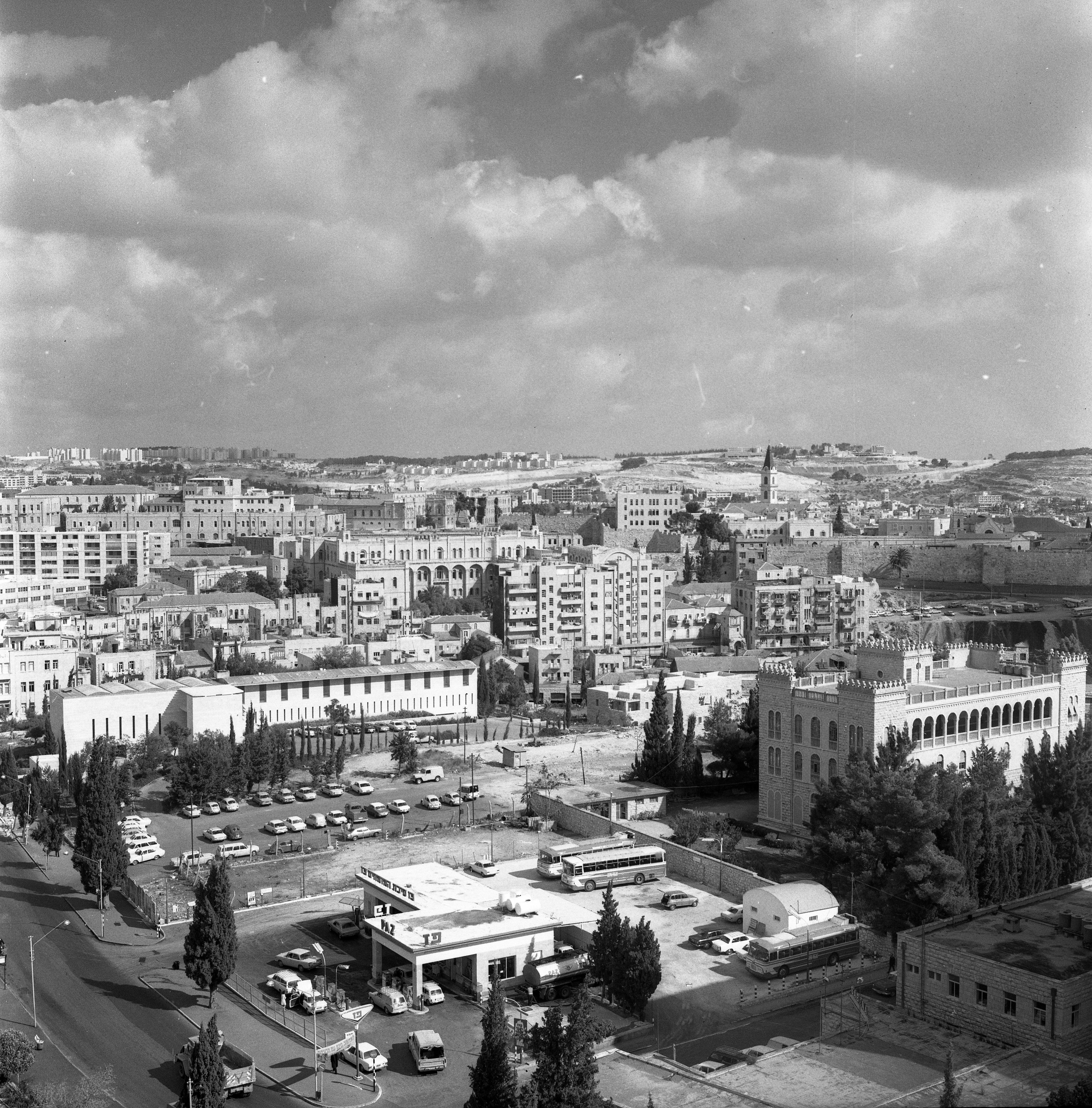  חופש בירושלים, נובמבר; 1971