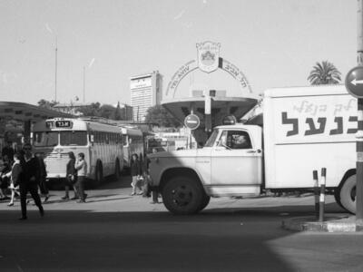  תל אביב תחנת אגד המרכזית;