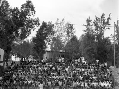  בתחילת שנת הלימודים במוסד צפית, תשל"ד; 1974