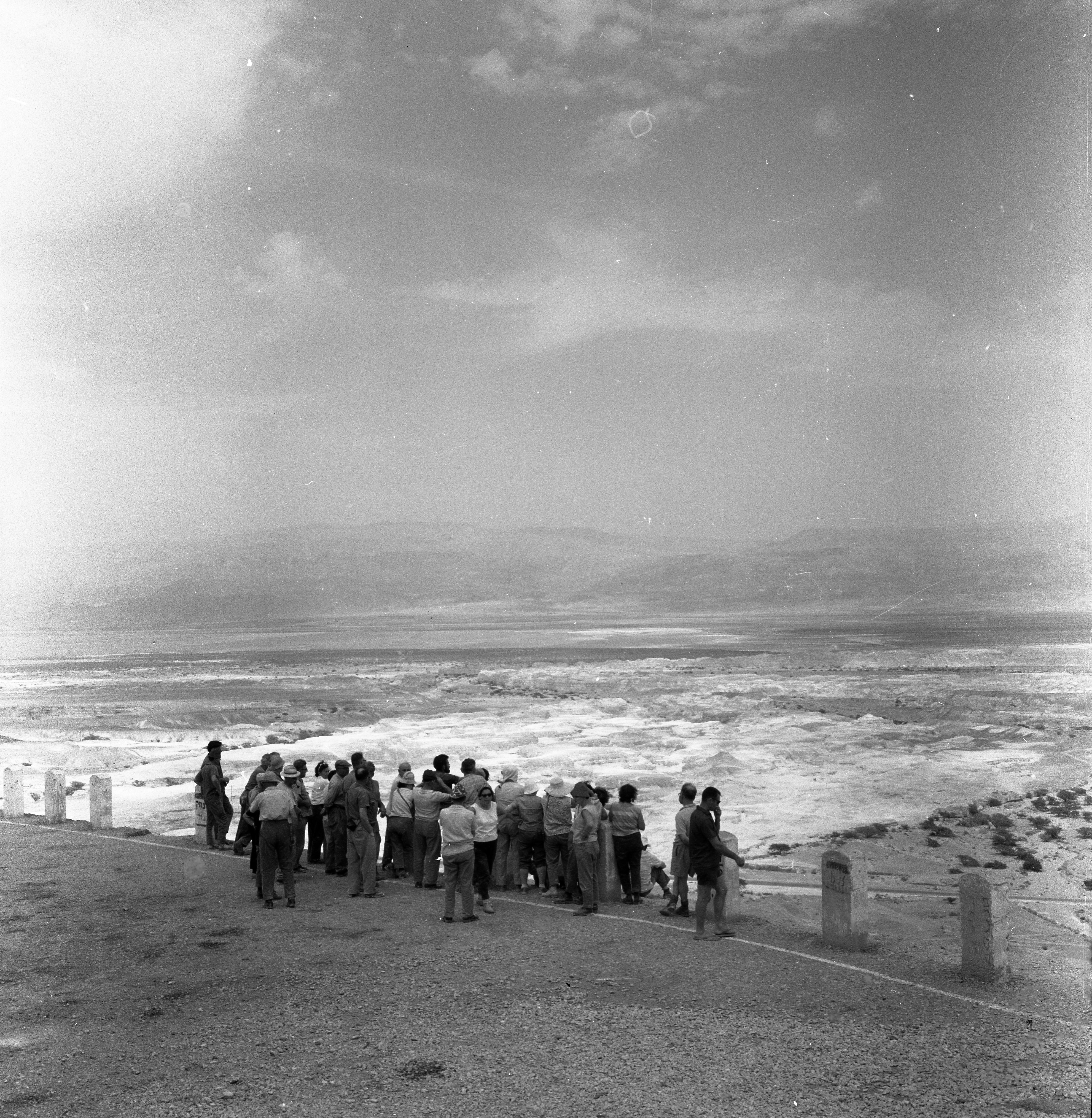  טיול למצדה; 1966